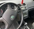 Черный Шкода Фабия, объемом двигателя 1.6 л и пробегом 203 тыс. км за 7300 $, фото 7 на Automoto.ua