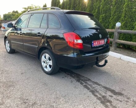 Черный Шкода Фабия, объемом двигателя 1.4 л и пробегом 202 тыс. км за 5750 $, фото 3 на Automoto.ua