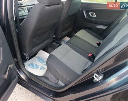 Черный Шкода Фабия, объемом двигателя 1.4 л и пробегом 219 тыс. км за 5999 $, фото 5 на Automoto.ua