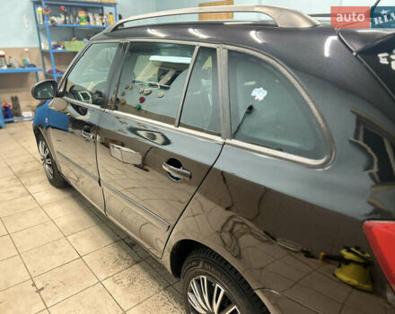 Черный Шкода Фабия, объемом двигателя 1.42 л и пробегом 206 тыс. км за 3600 $, фото 8 на Automoto.ua