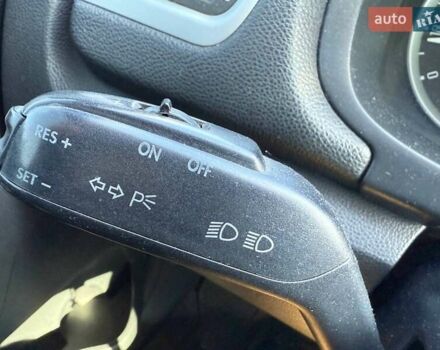 Черный Шкода Фабия, объемом двигателя 1.39 л и пробегом 250 тыс. км за 5900 $, фото 28 на Automoto.ua