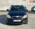 Черный Шкода Фабия, объемом двигателя 1.39 л и пробегом 255 тыс. км за 3800 $, фото 1 на Automoto.ua