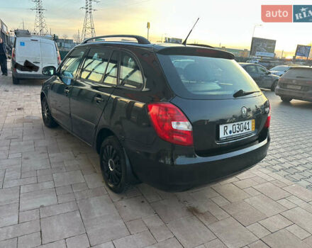Черный Шкода Фабия, объемом двигателя 1.39 л и пробегом 222 тыс. км за 4750 $, фото 9 на Automoto.ua