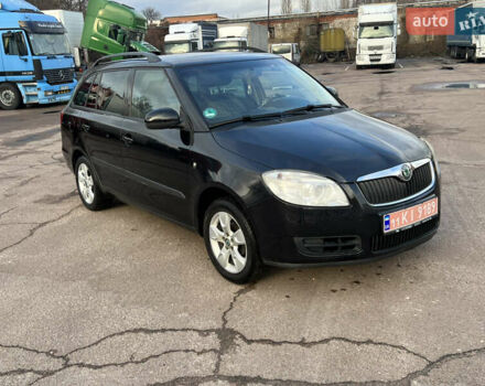 Черный Шкода Фабия, объемом двигателя 0 л и пробегом 202 тыс. км за 5200 $, фото 4 на Automoto.ua