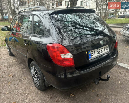 Черный Шкода Фабия, объемом двигателя 1.42 л и пробегом 206 тыс. км за 3600 $, фото 6 на Automoto.ua