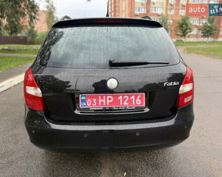 Черный Шкода Фабия, объемом двигателя 1.6 л и пробегом 238 тыс. км за 6800 $, фото 5 на Automoto.ua