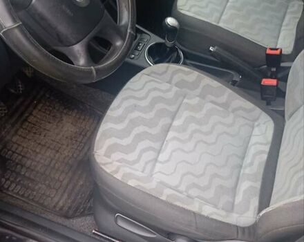 Черный Шкода Фабия, объемом двигателя 1.39 л и пробегом 186 тыс. км за 4750 $, фото 10 на Automoto.ua