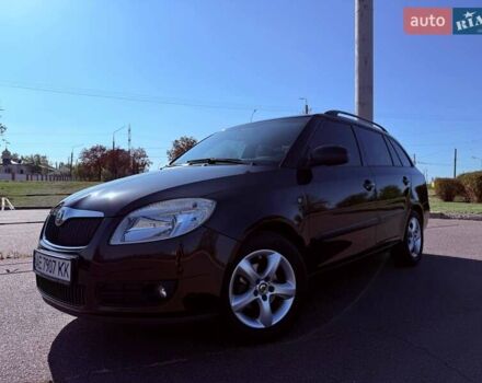 Черный Шкода Фабия, объемом двигателя 1.39 л и пробегом 250 тыс. км за 5900 $, фото 3 на Automoto.ua
