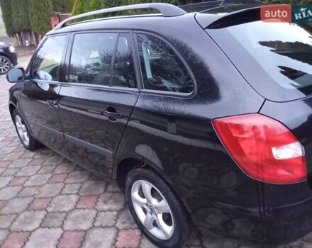 Чорний Шкода Фабія, об'ємом двигуна 1.39 л та пробігом 220 тис. км за 5300 $, фото 3 на Automoto.ua