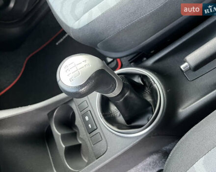 Шкода Фабия 2008 в Калуше на Automoto.ua Черный Шкода Фабия, объемом двигателя 1.6 л и пробегом 203 тыс. км за 5850 $, фото 47 на Automoto.ua