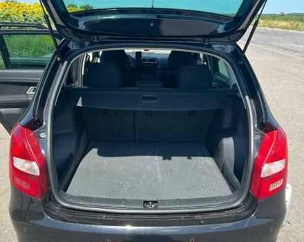 Черный Шкода Фабия, объемом двигателя 1.6 л и пробегом 177 тыс. км за 7300 $, фото 8 на Automoto.ua