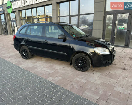 Черный Шкода Фабия, объемом двигателя 1.39 л и пробегом 222 тыс. км за 4750 $, фото 4 на Automoto.ua