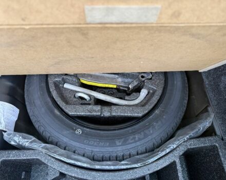 Черный Шкода Фабия, объемом двигателя 1.6 л и пробегом 195 тыс. км за 6500 $, фото 23 на Automoto.ua