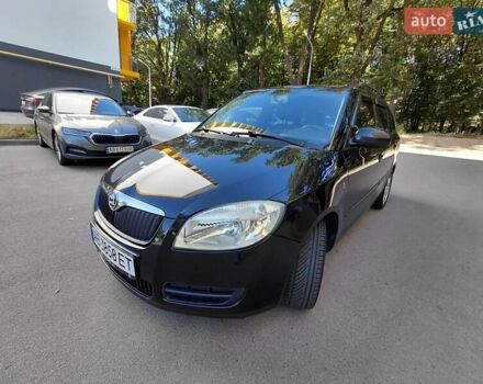 Черный Шкода Фабия, объемом двигателя 1.4 л и пробегом 233 тыс. км за 5300 $, фото 18 на Automoto.ua