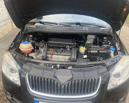 Черный Шкода Фабия, объемом двигателя 1.6 л и пробегом 172 тыс. км за 5950 $, фото 14 на Automoto.ua