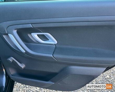 Черный Шкода Фабия, объемом двигателя 1.4 л и пробегом 190 тыс. км за 5400 $, фото 14 на Automoto.ua