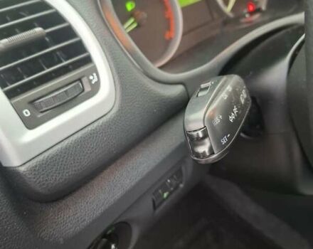 Черный Шкода Фабия, объемом двигателя 1.39 л и пробегом 227 тыс. км за 5499 $, фото 12 на Automoto.ua