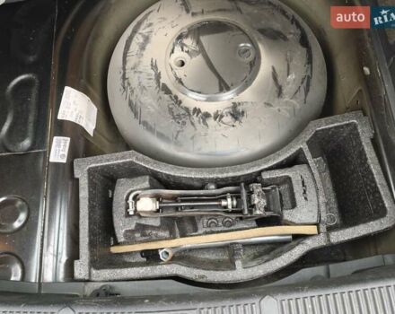 Черный Шкода Фабия, объемом двигателя 1.39 л и пробегом 242 тыс. км за 4850 $, фото 25 на Automoto.ua