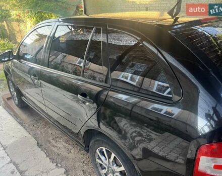 Черный Шкода Фабия, объемом двигателя 1.2 л и пробегом 183 тыс. км за 6000 $, фото 6 на Automoto.ua