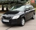 Черный Шкода Фабия, объемом двигателя 1.2 л и пробегом 225 тыс. км за 3250 $, фото 1 на Automoto.ua