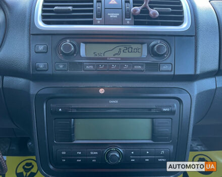 Черный Шкода Фабия, объемом двигателя 1.4 л и пробегом 190 тыс. км за 5400 $, фото 21 на Automoto.ua