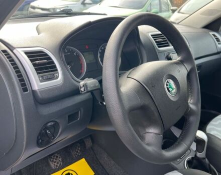 Чорний Шкода Фабія, об'ємом двигуна 1.4 л та пробігом 198 тис. км за 6300 $, фото 8 на Automoto.ua