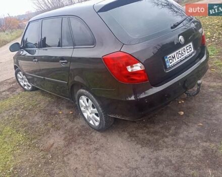 Черный Шкода Фабия, объемом двигателя 1.39 л и пробегом 186 тыс. км за 4750 $, фото 8 на Automoto.ua