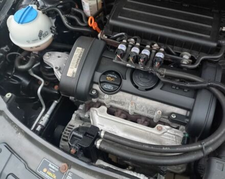 Черный Шкода Фабия, объемом двигателя 1.4 л и пробегом 212 тыс. км за 6300 $, фото 7 на Automoto.ua