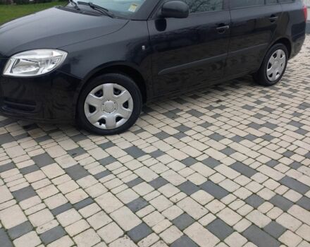 Черный Шкода Фабия, объемом двигателя 1.4 л и пробегом 212 тыс. км за 6300 $, фото 1 на Automoto.ua