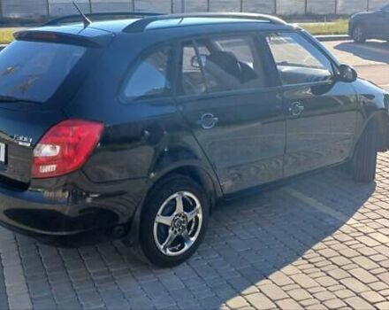 Чорний Шкода Фабія, об'ємом двигуна 1.39 л та пробігом 261 тис. км за 5300 $, фото 2 на Automoto.ua