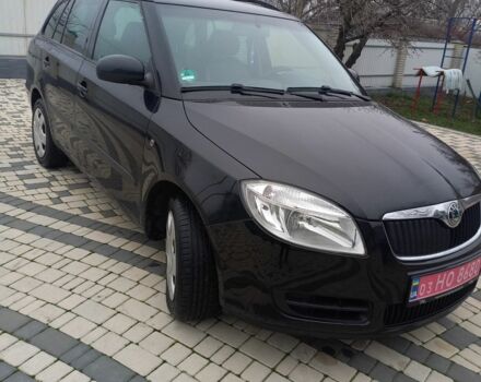 Черный Шкода Фабия, объемом двигателя 1.4 л и пробегом 212 тыс. км за 6300 $, фото 3 на Automoto.ua