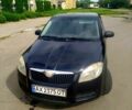 Черный Шкода Фабия, объемом двигателя 1.2 л и пробегом 240 тыс. км за 3100 $, фото 1 на Automoto.ua