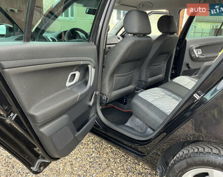 Шкода Фабия 2008 в Калуше на Automoto.ua Черный Шкода Фабия, объемом двигателя 1.6 л и пробегом 203 тыс. км за 5850 $, фото 57 на Automoto.ua