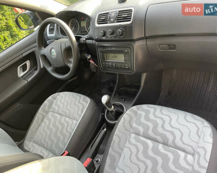 Чорний Шкода Фабія, об'ємом двигуна 1.4 л та пробігом 197 тис. км за 5750 $, фото 12 на Automoto.ua