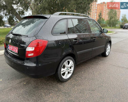Черный Шкода Фабия, объемом двигателя 1.6 л и пробегом 238 тыс. км за 6800 $, фото 6 на Automoto.ua