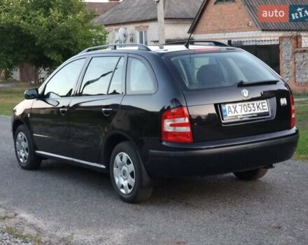 Черный Шкода Фабия, объемом двигателя 1.42 л и пробегом 178 тыс. км за 5400 $, фото 8 на Automoto.ua
