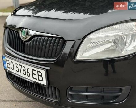 Черный Шкода Фабия, объемом двигателя 1.2 л и пробегом 225 тыс. км за 3250 $, фото 5 на Automoto.ua