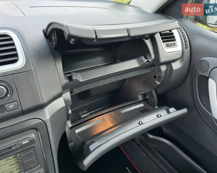 Шкода Фабия 2008 в Калуше на Automoto.ua Черный Шкода Фабия, объемом двигателя 1.6 л и пробегом 203 тыс. км за 5850 $, фото 73 на Automoto.ua