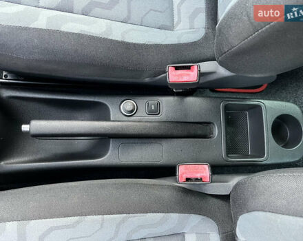 Шкода Фабия 2008 в Калуше на Automoto.ua Черный Шкода Фабия, объемом двигателя 1.6 л и пробегом 203 тыс. км за 5850 $, фото 48 на Automoto.ua