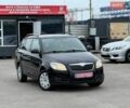 Черный Шкода Фабия, объемом двигателя 1.4 л и пробегом 180 тыс. км за 5650 $, фото 1 на Automoto.ua