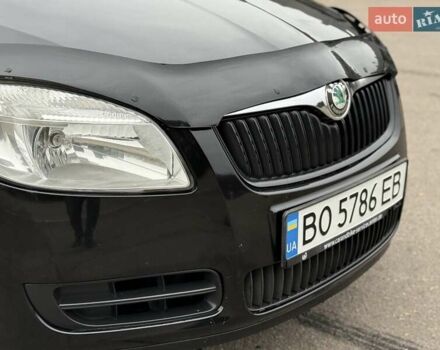 Черный Шкода Фабия, объемом двигателя 1.2 л и пробегом 225 тыс. км за 3250 $, фото 14 на Automoto.ua