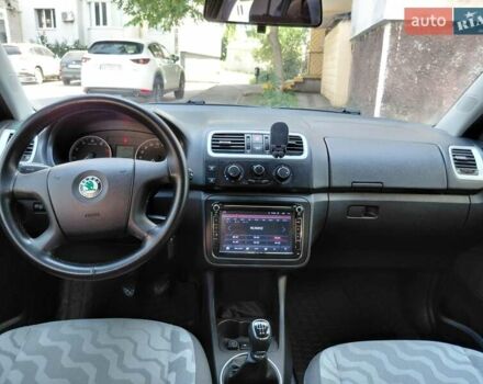Шкода Фабия 2008 в Виннице на Automoto.ua Черный Шкода Фабия, объемом двигателя 1.4 л и пробегом 229 тыс. км за 5300 $, фото 22 на Automoto.ua
