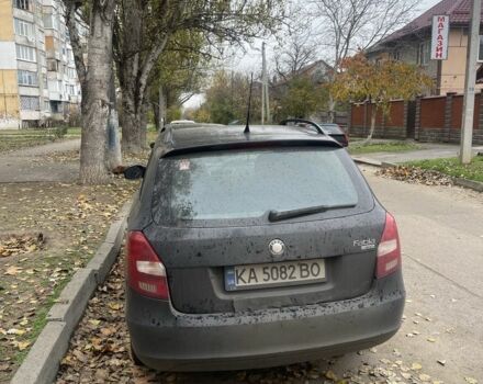 Черный Шкода Фабия, объемом двигателя 1.4 л и пробегом 200 тыс. км за 3600 $, фото 5 на Automoto.ua