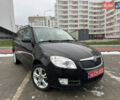 Черный Шкода Фабия, объемом двигателя 1.6 л и пробегом 183 тыс. км за 7499 $, фото 1 на Automoto.ua