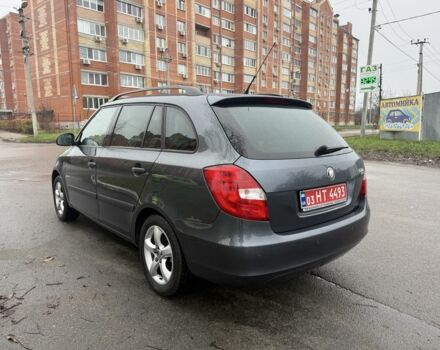 Черный Шкода Фабия, объемом двигателя 1.6 л и пробегом 195 тыс. км за 6500 $, фото 4 на Automoto.ua