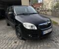 Черный Шкода Фабия, объемом двигателя 1.4 л и пробегом 201 тыс. км за 4600 $, фото 1 на Automoto.ua
