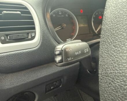 Черный Шкода Фабия, объемом двигателя 1.6 л и пробегом 195 тыс. км за 6500 $, фото 11 на Automoto.ua