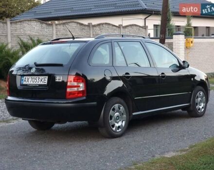 Черный Шкода Фабия, объемом двигателя 1.42 л и пробегом 178 тыс. км за 5400 $, фото 3 на Automoto.ua