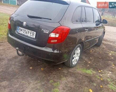 Черный Шкода Фабия, объемом двигателя 1.39 л и пробегом 186 тыс. км за 4750 $, фото 4 на Automoto.ua