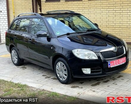 Черный Шкода Фабия, объемом двигателя 1.6 л и пробегом 185 тыс. км за 6100 $, фото 7 на Automoto.ua